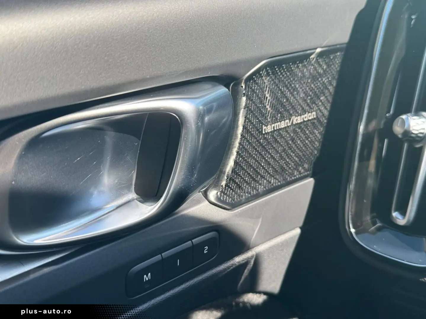 Volvo Xc-40