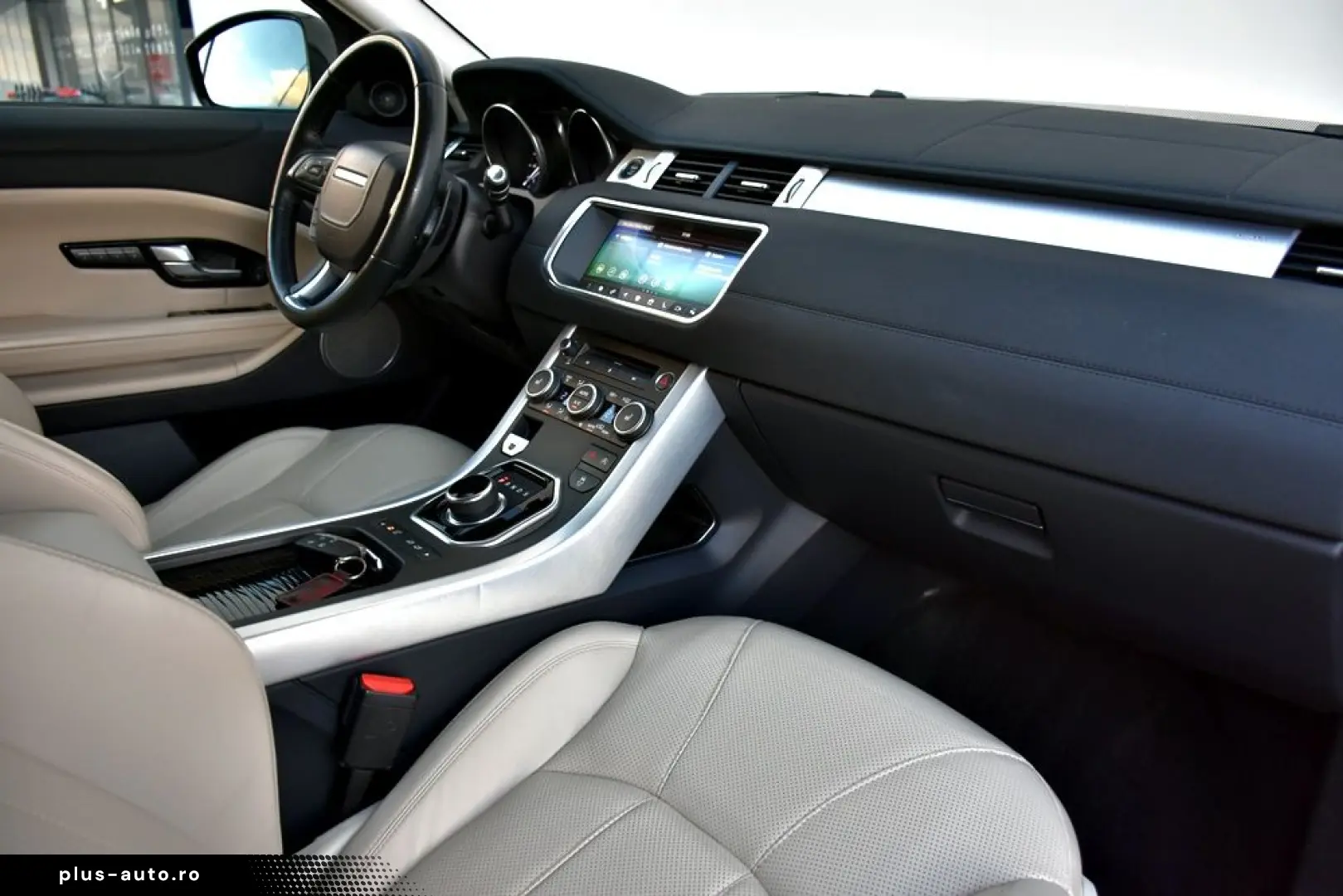 Land-Rover Range-Rover-Evoque