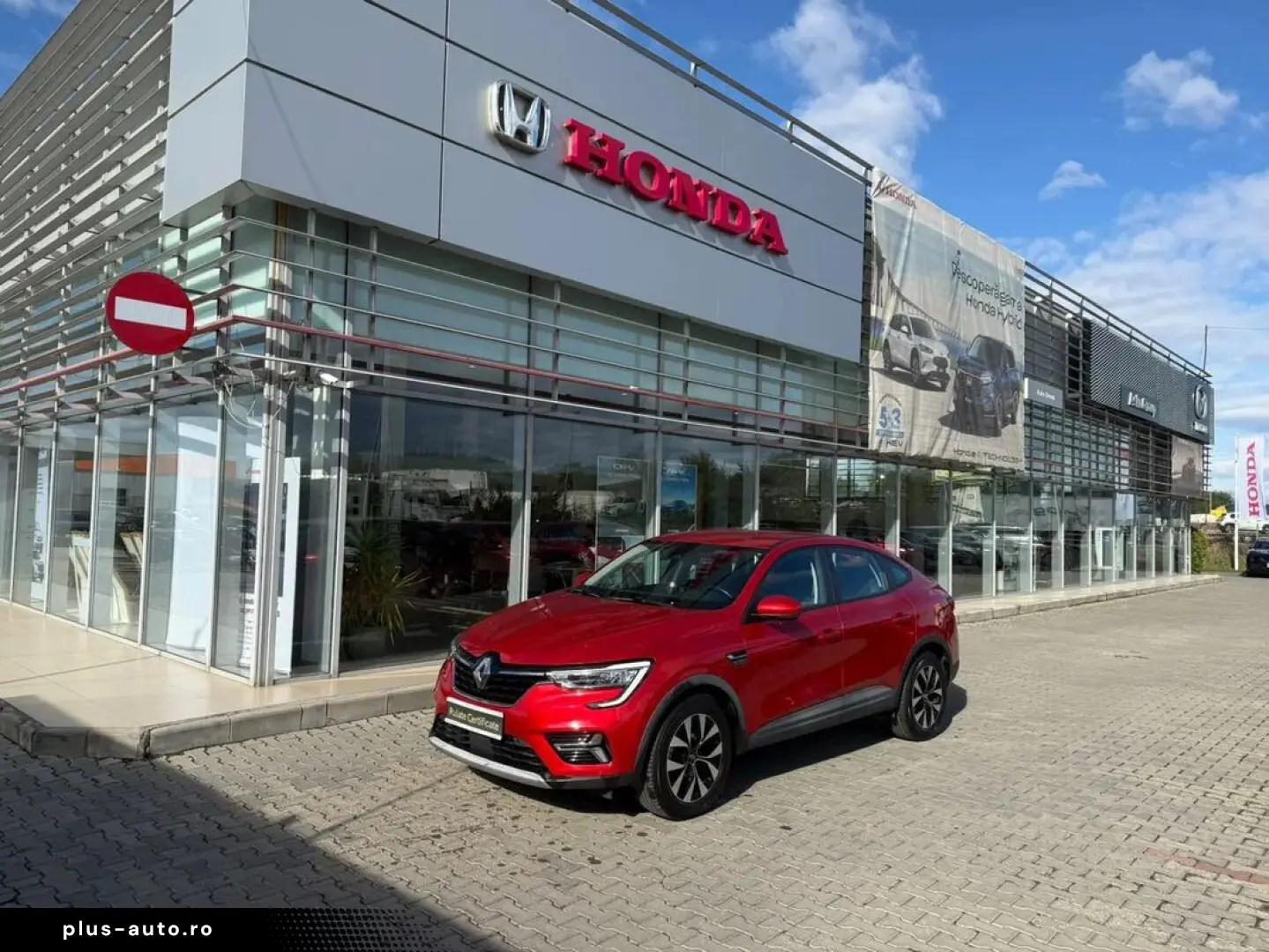 Renault Arkana 1.6 E-Tech 145CP Equilibre