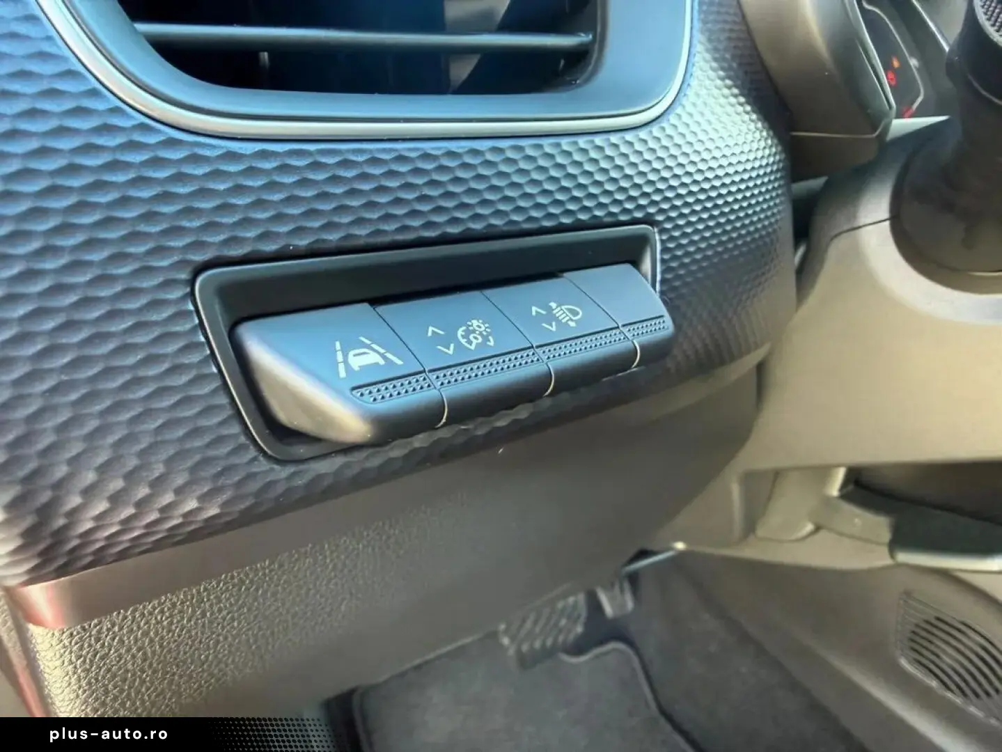 Renault Arkana 1.6 E-Tech 145CP Equilibre