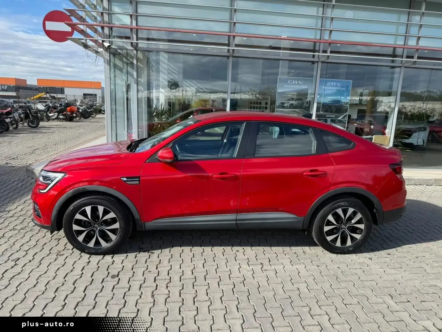 Renault Arkana 1.6 E-Tech 145CP Equilibre