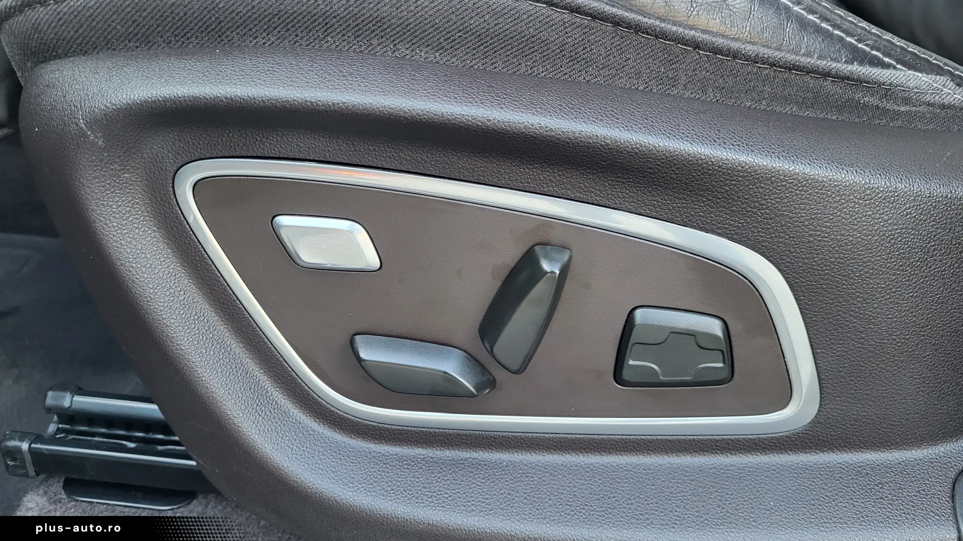 Renault Espace 1.6 dCi Energy Initiale Paris 7 Locuri
