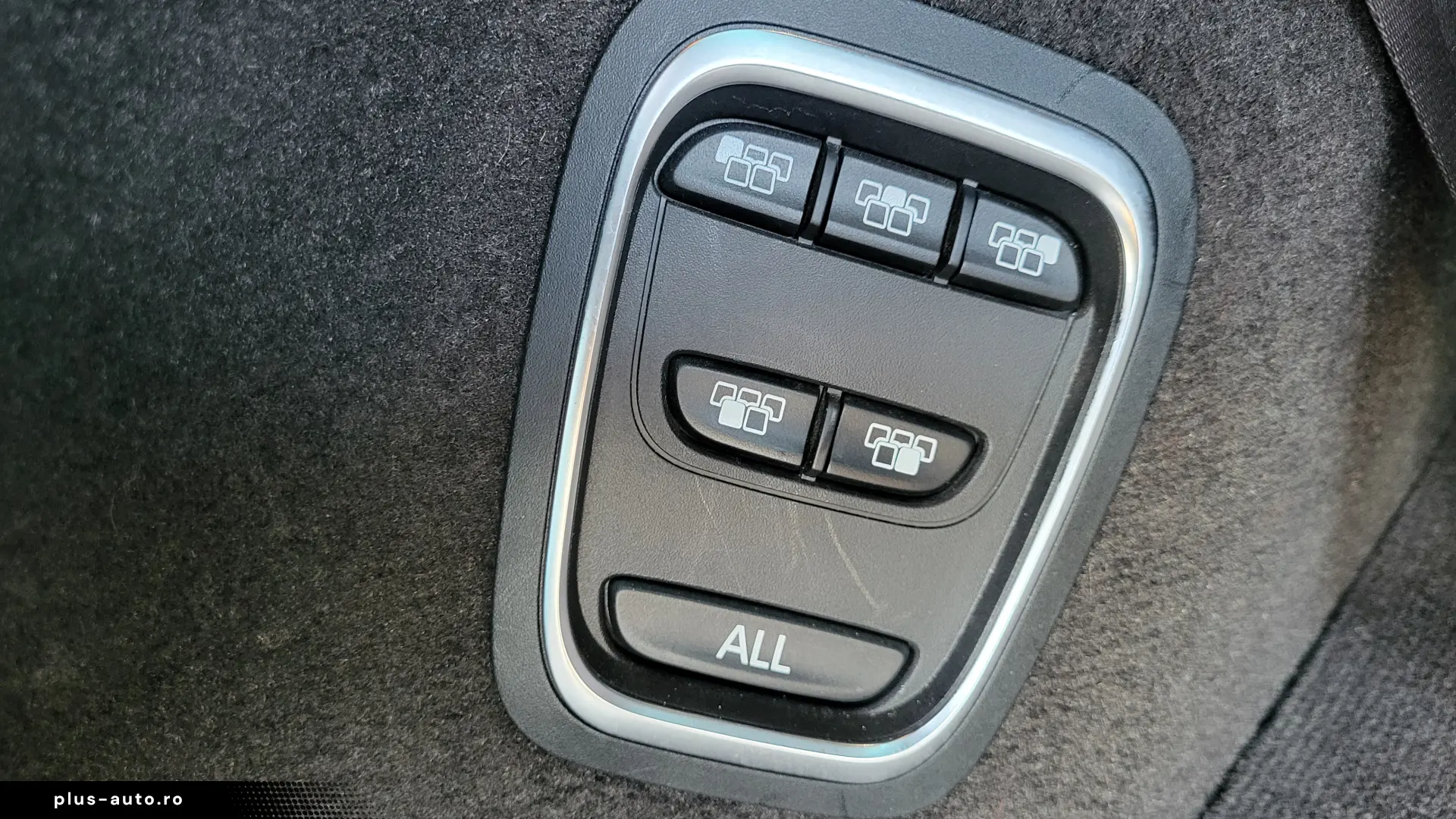 Renault Espace 1.6 dCi Energy Initiale Paris 7 Locuri