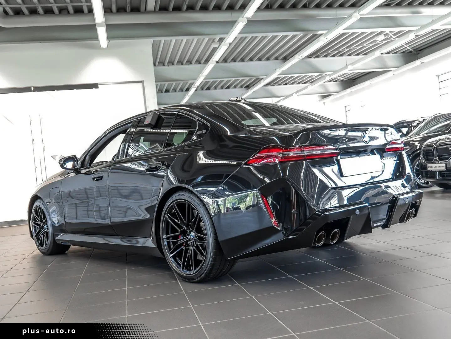 BMW M5 Limousine M Sport PANO ACC AHK 360 KAM RFK