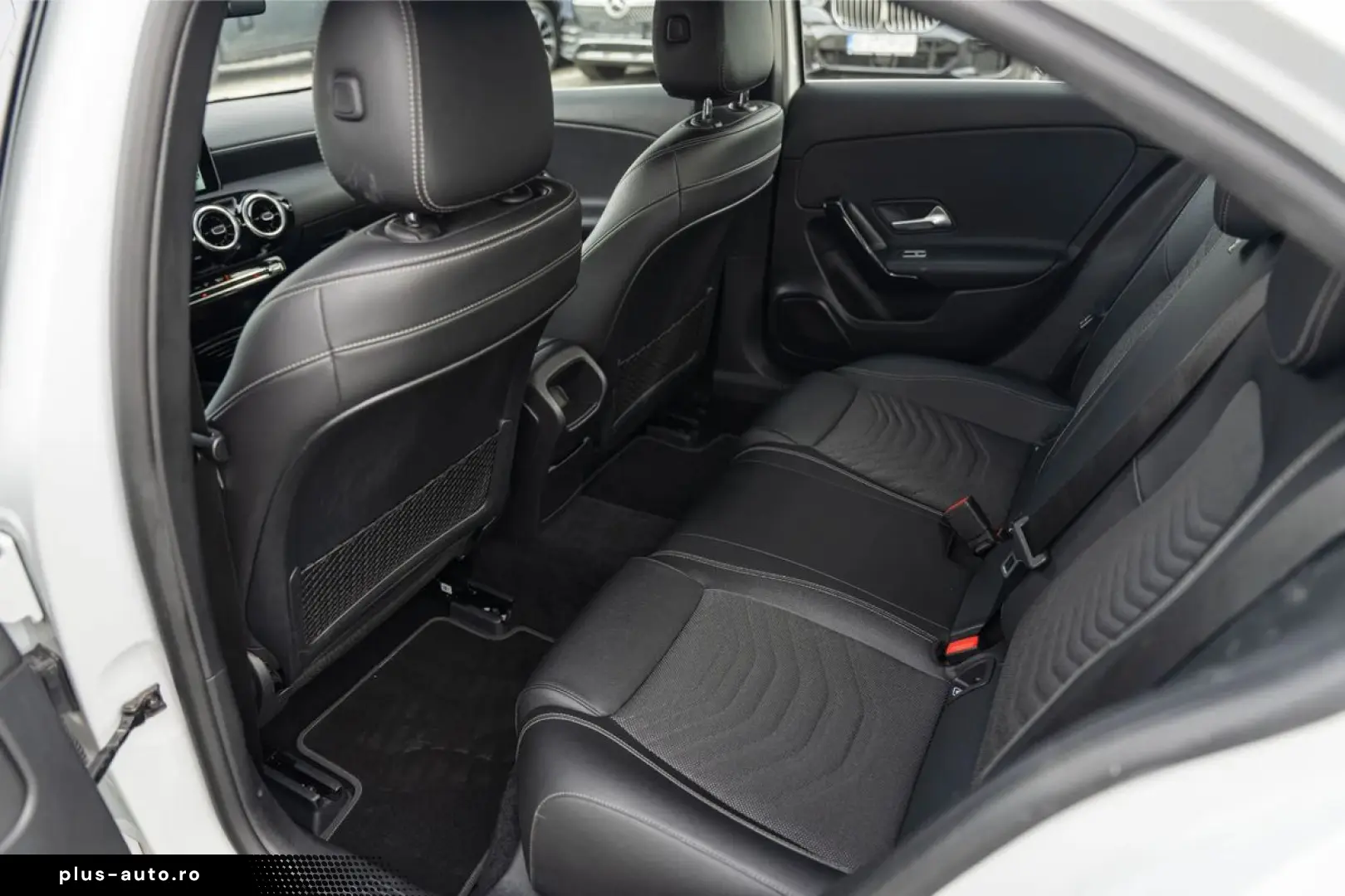 Mercedes-Benz A-180