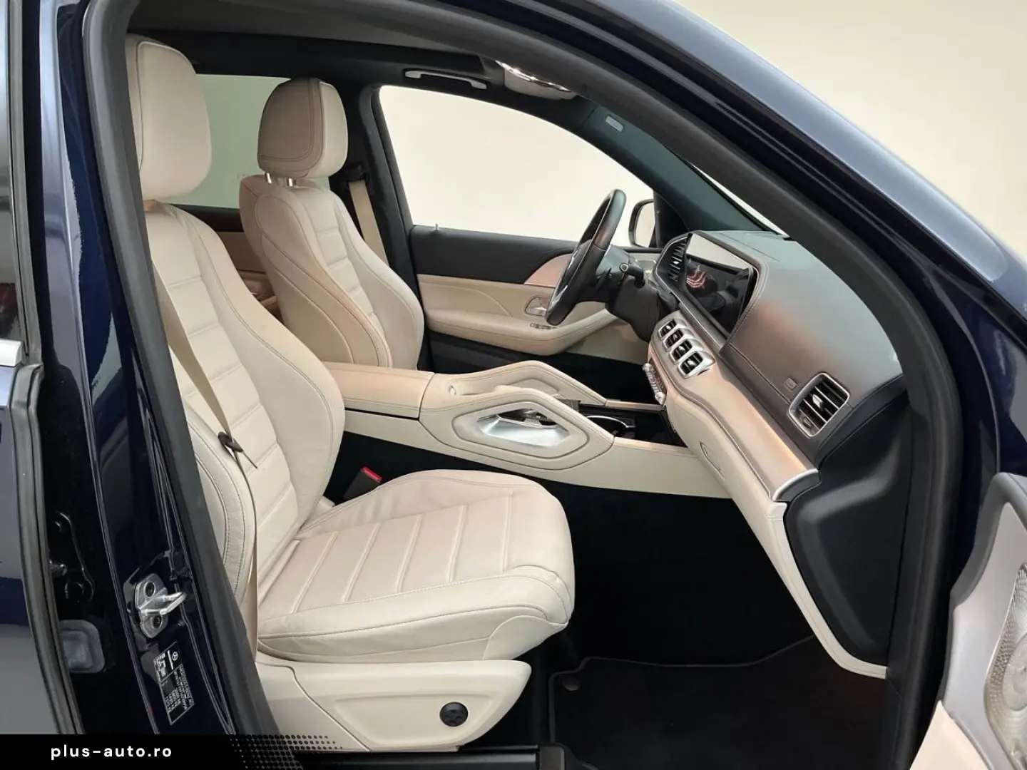 MERCEDES-BENZ GLE 300 d AMG Line 4Matic Burmester Wide 360