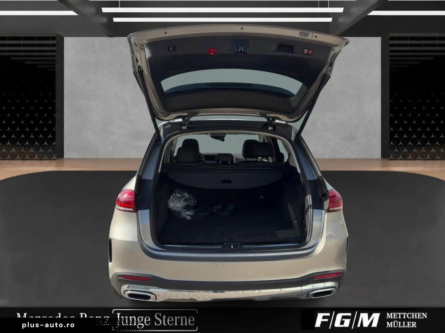 MERCEDES-BENZ GLE 350 de AMG PANO DIST KEYG 360 AHK &hellip;