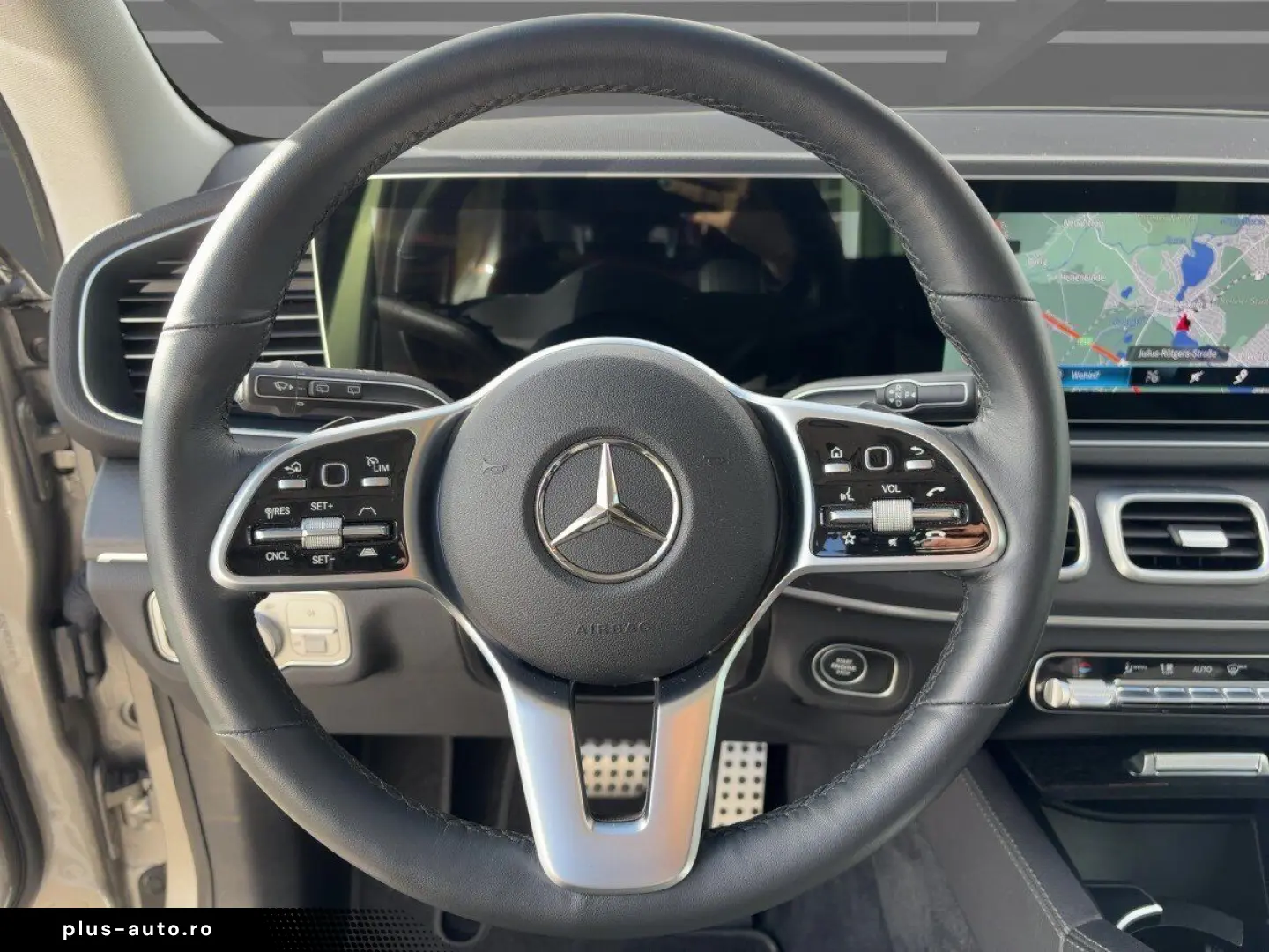 MERCEDES-BENZ GLE 350 de AMG PANO DIST KEYG 360 AHK &hellip;
