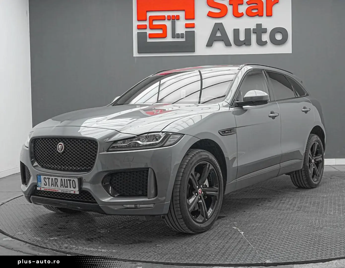Jaguar F-Pace