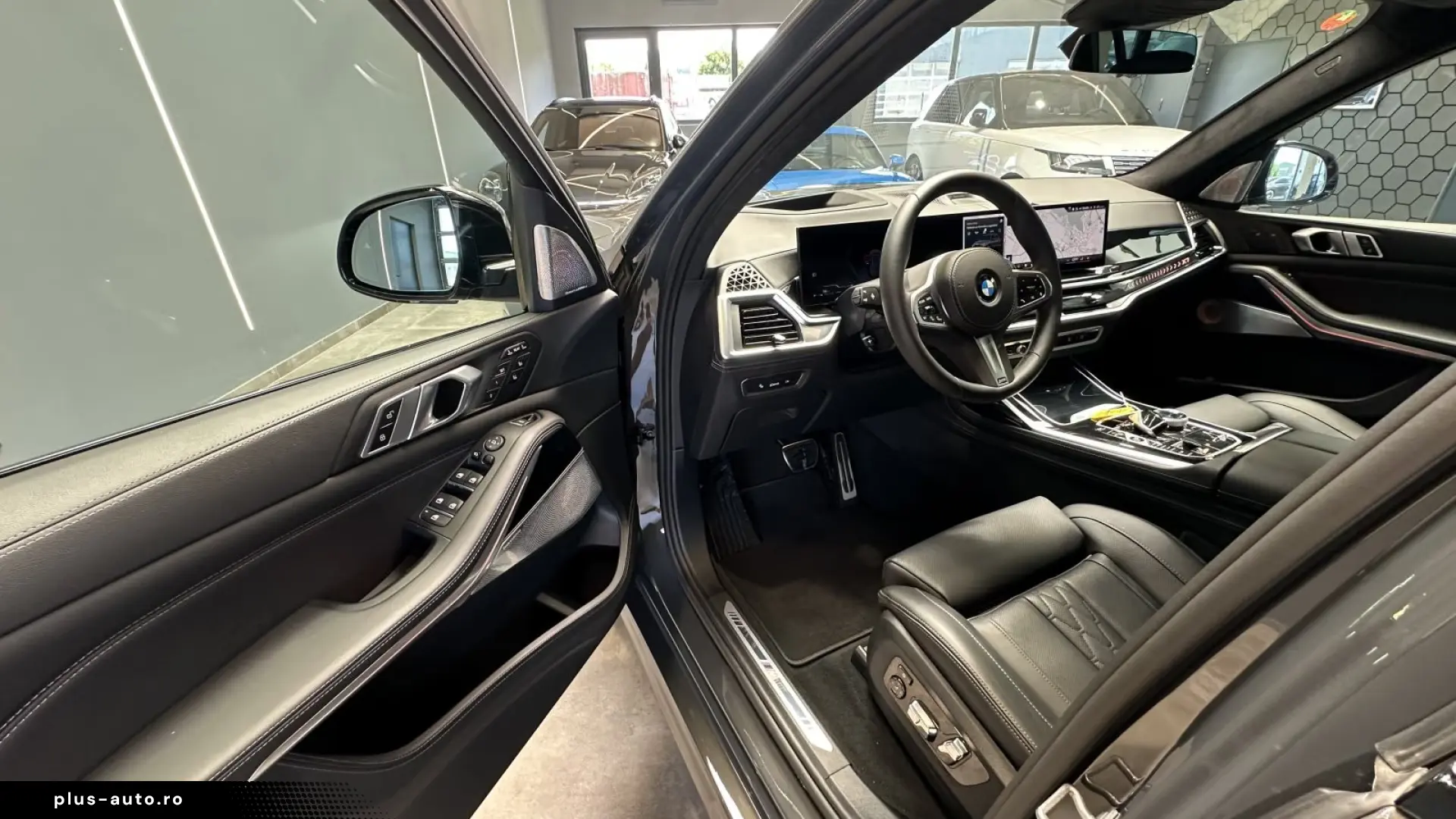 BMW X7 xDrive 40d B&W