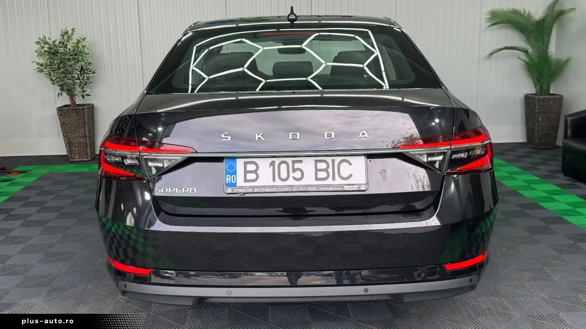 Skoda Superb 2.0 TDI Ambition DSG
