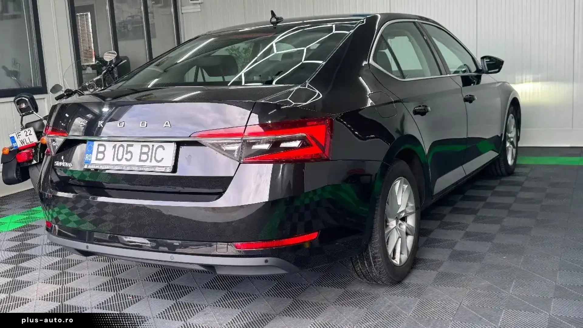 Skoda Superb 2.0 TDI Ambition DSG