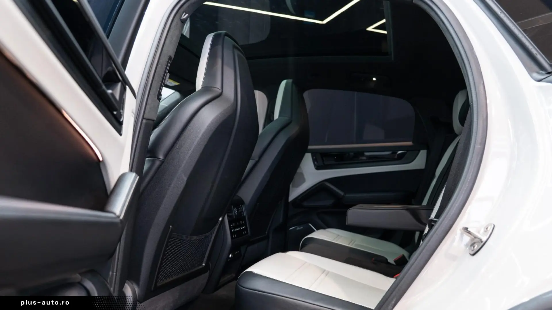Porsche Cayenne Coupe GTS WARRANTY