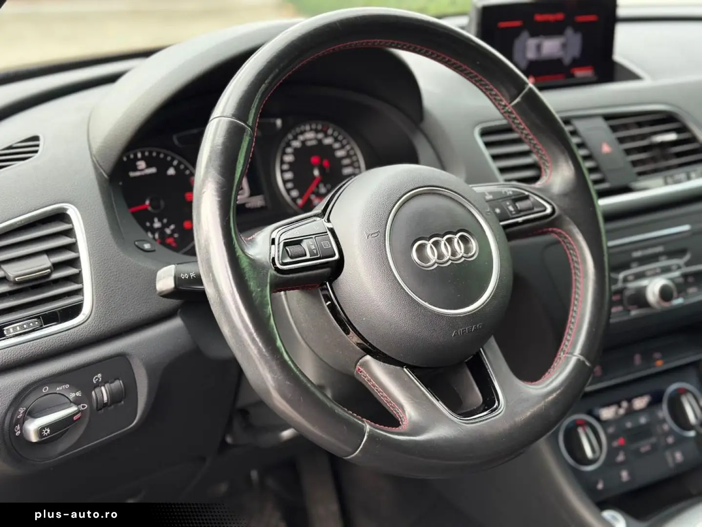 Audi Q3 Quattro S-tronic 184CP Keyless Rotor20  Garantie Fin