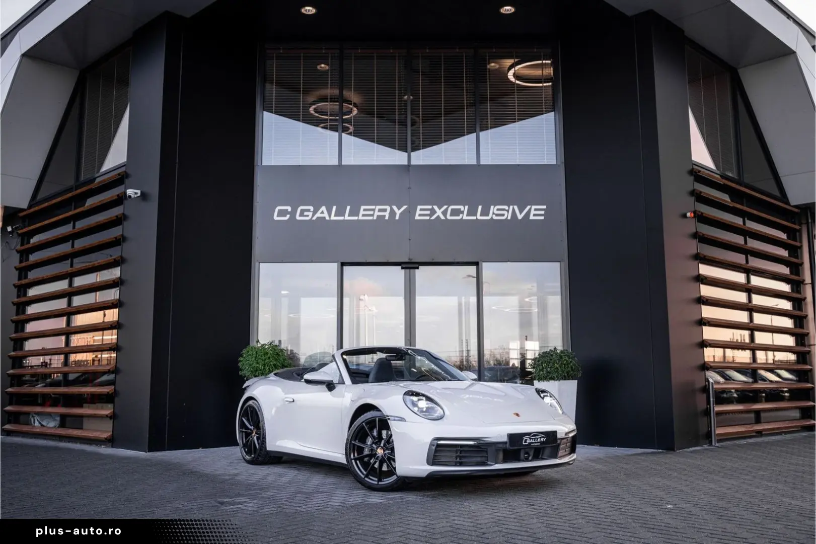 PORSCHE 992 Cabrio 3.0 Carrera - BTW   Memory   Bose   A