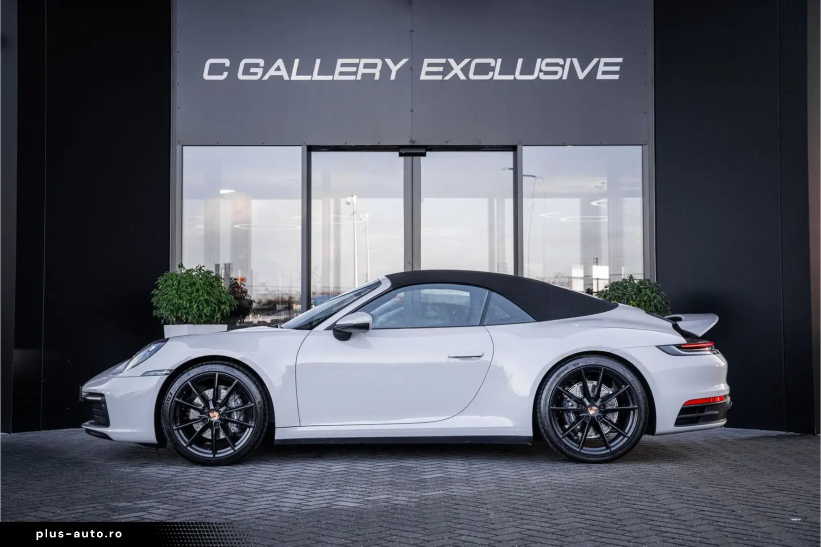 PORSCHE 992 Cabrio 3.0 Carrera - BTW   Memory   Bose   A