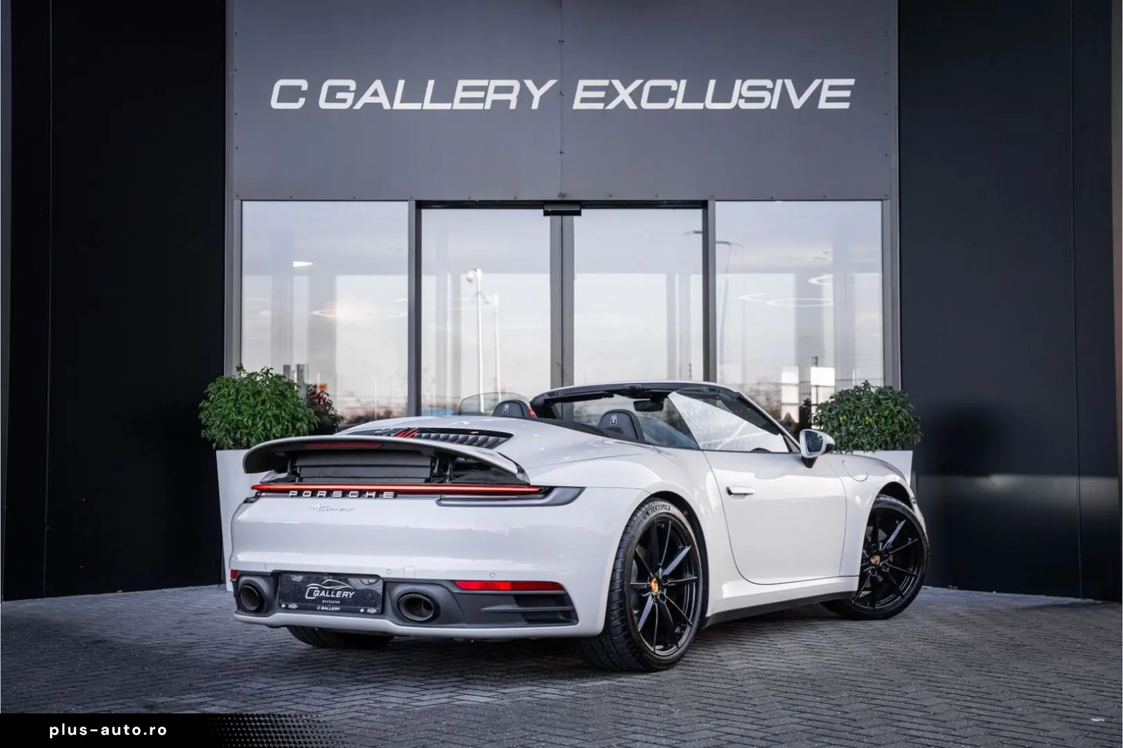 PORSCHE 992 Cabrio 3.0 Carrera - BTW   Memory   Bose   A