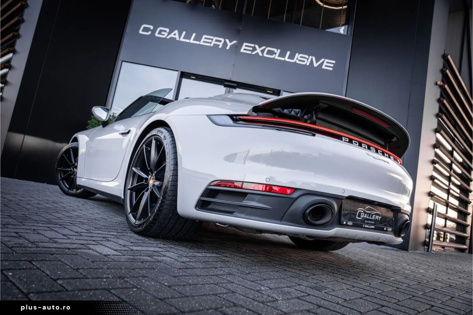 PORSCHE 992 Cabrio 3.0 Carrera - BTW   Memory   Bose   A