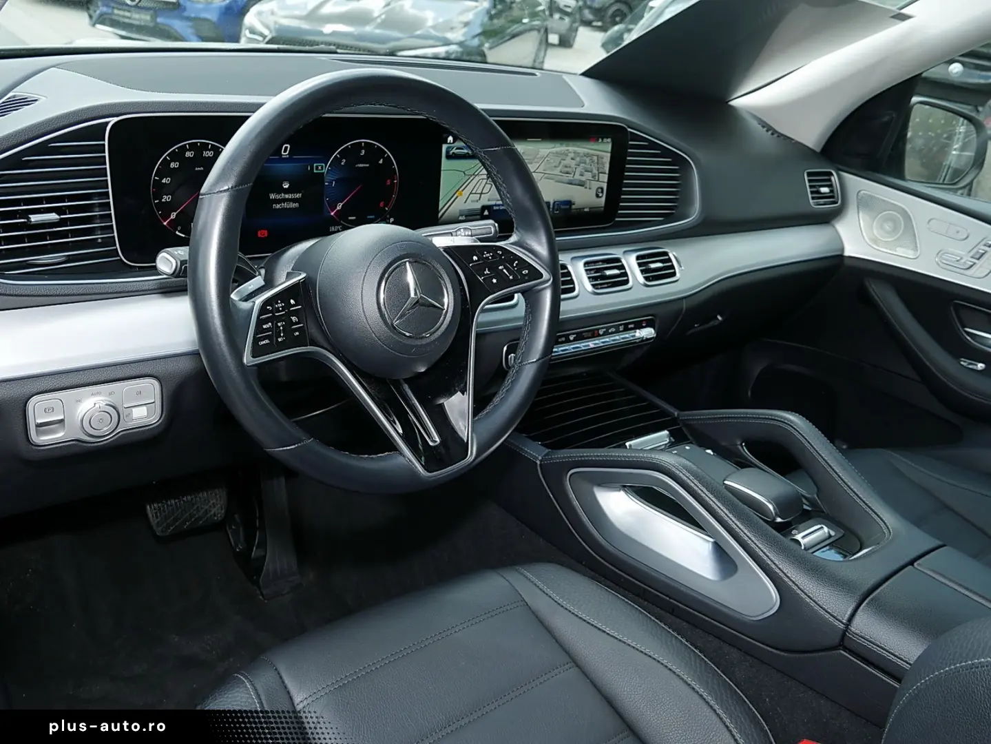 MERCEDES-BENZ GLE 300 d 4M AMG MultiBeam LED Night AHK PANO