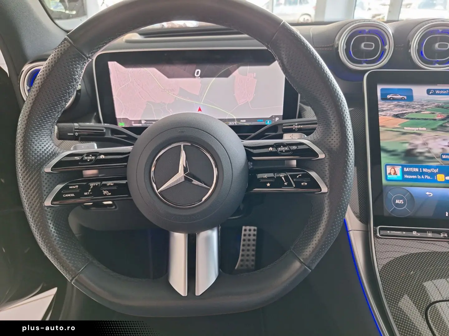 MERCEDES-BENZ GLC 450d 4M AMG Pano HeadUp Standh BiColor AHK