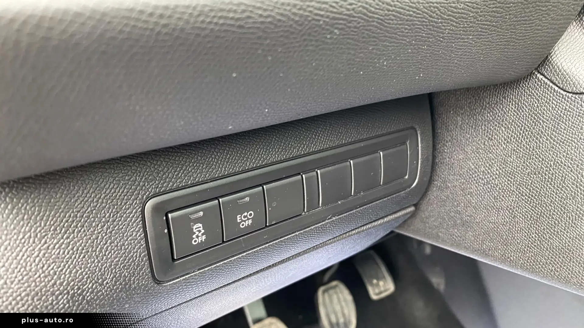 Peugeot 308 1.2i 110CP Rate Avans 0