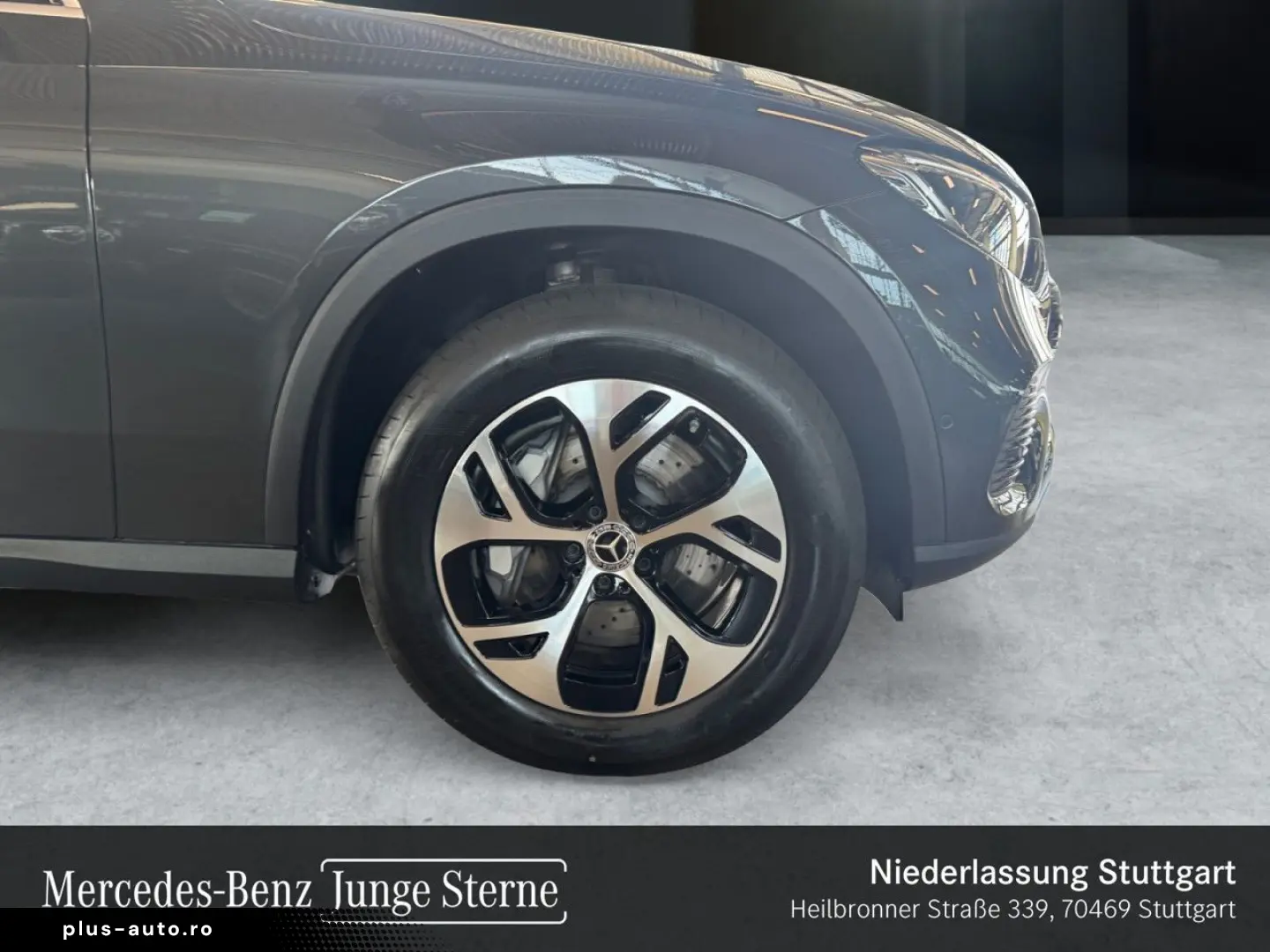 MERCEDES-BENZ GLC 300 de 4M Avantgarde Advanc  PANO AIRMATIC