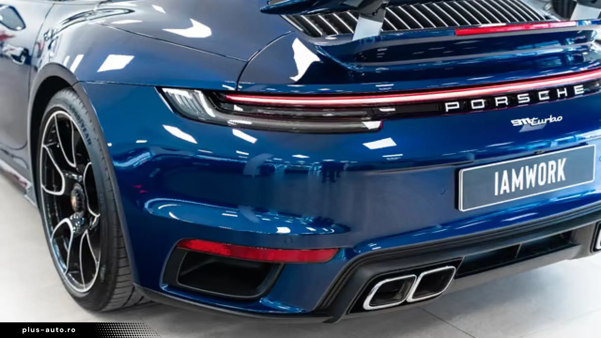 Porsche 992 .1 Turbo Cabriolet - 1. Hand