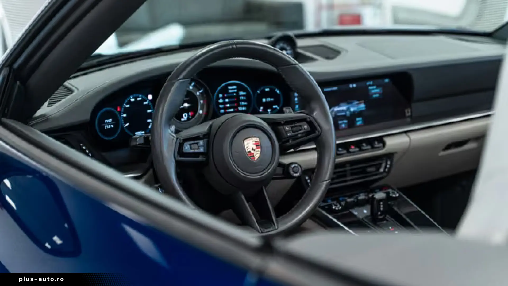 Porsche 992 .1 Turbo Cabriolet - 1. Hand