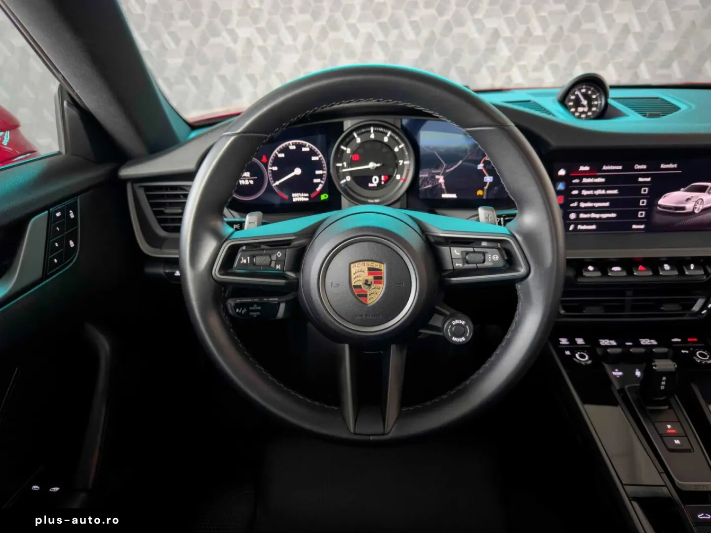 PORSCHE 911
