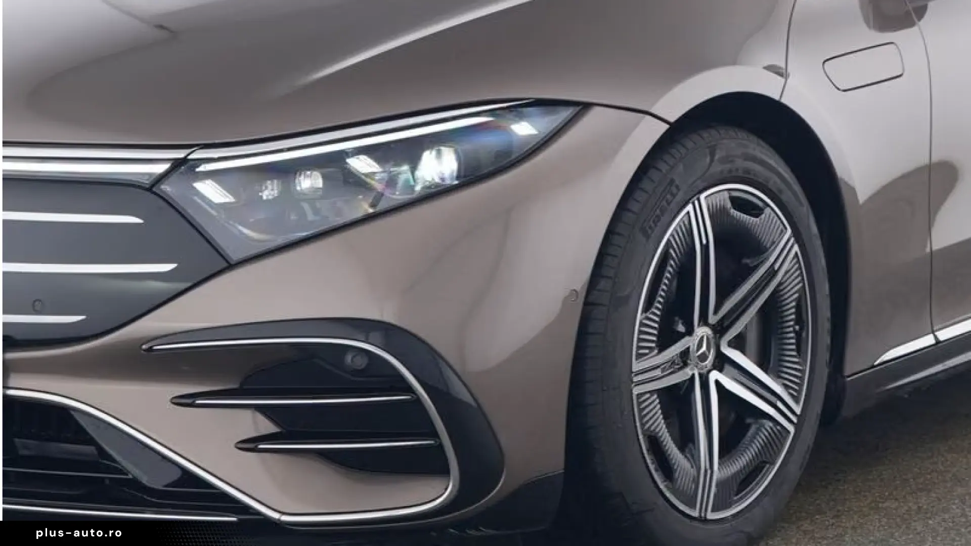 Mercedes-Benz EQS