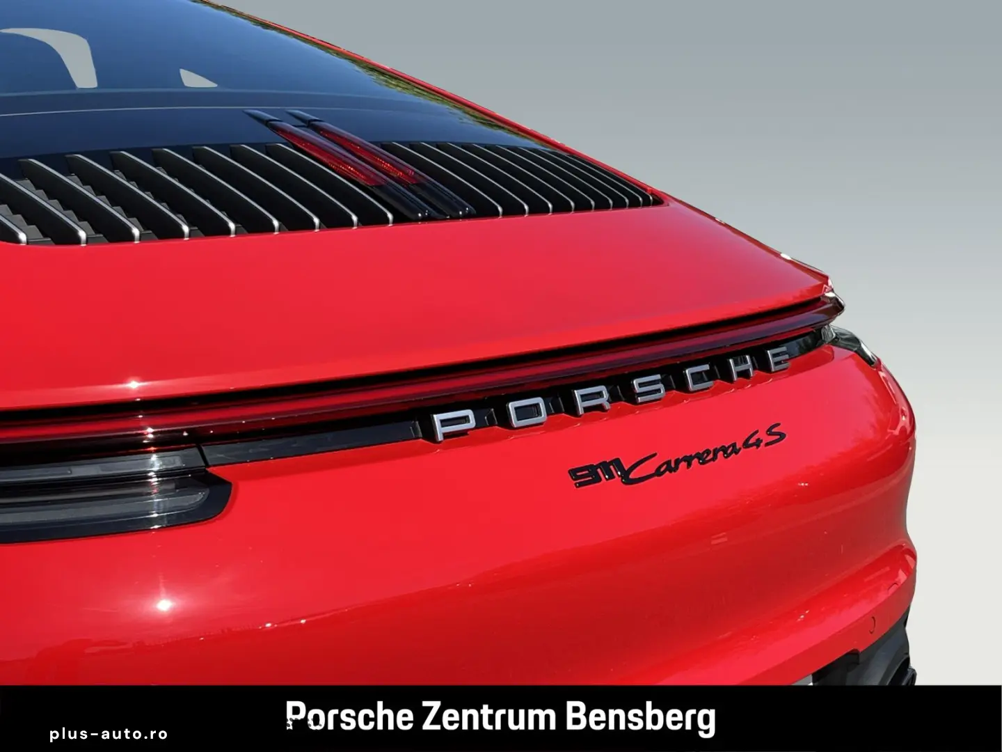 PORSCHE 911 Carrera 4S