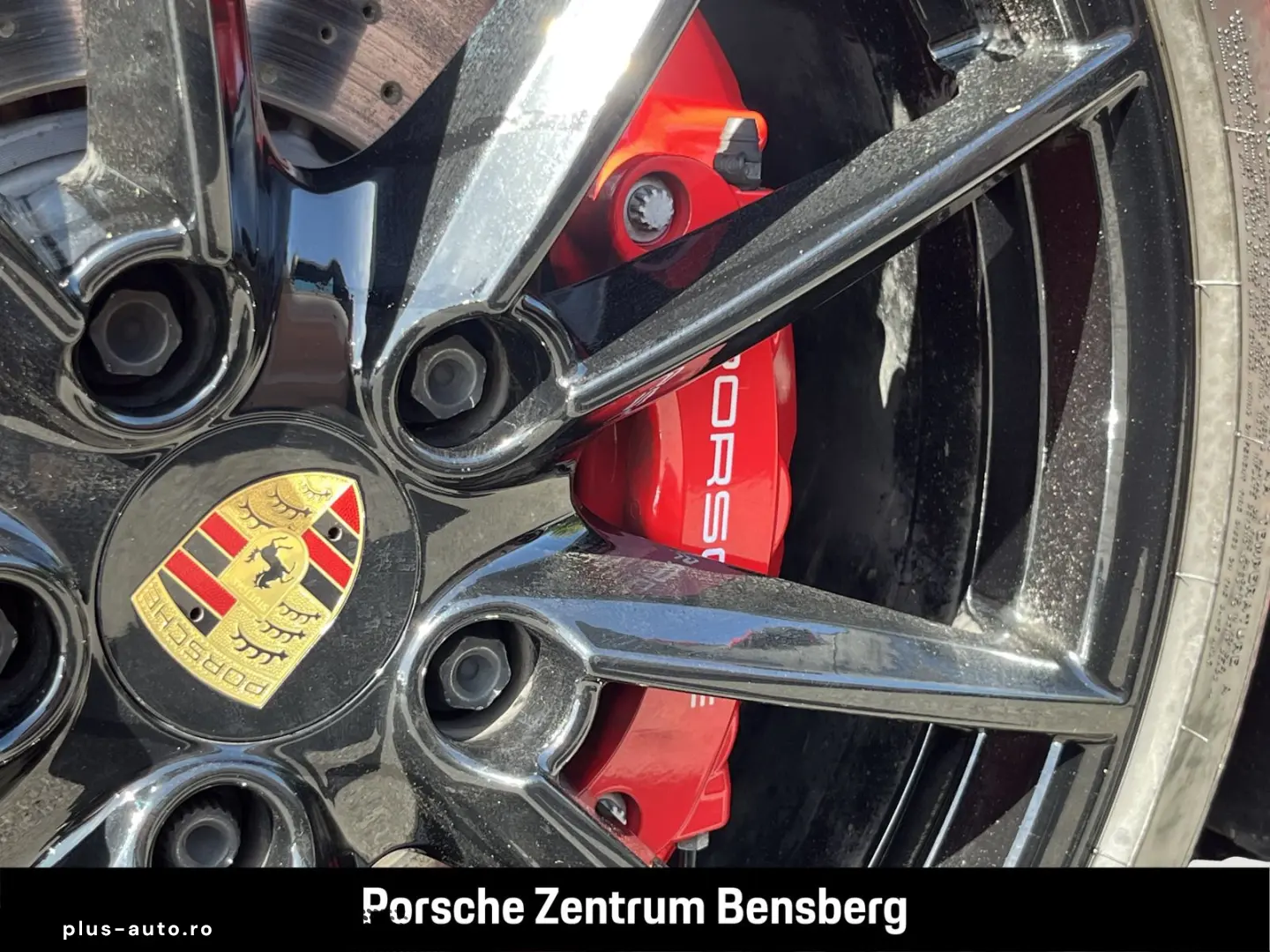PORSCHE 911 Carrera 4S