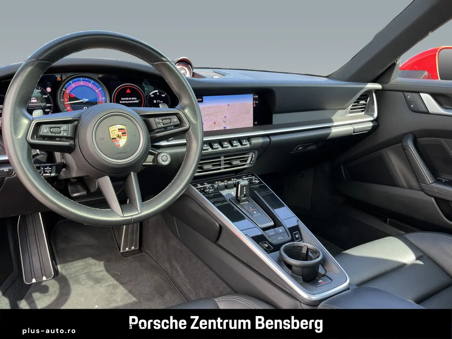 PORSCHE 911 Carrera 4S