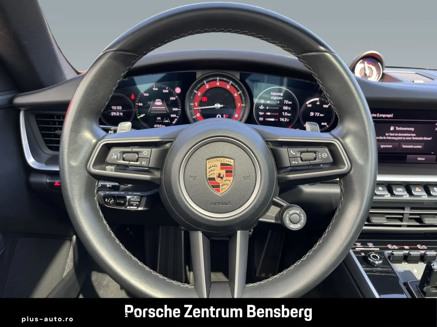 PORSCHE 911 Carrera 4S