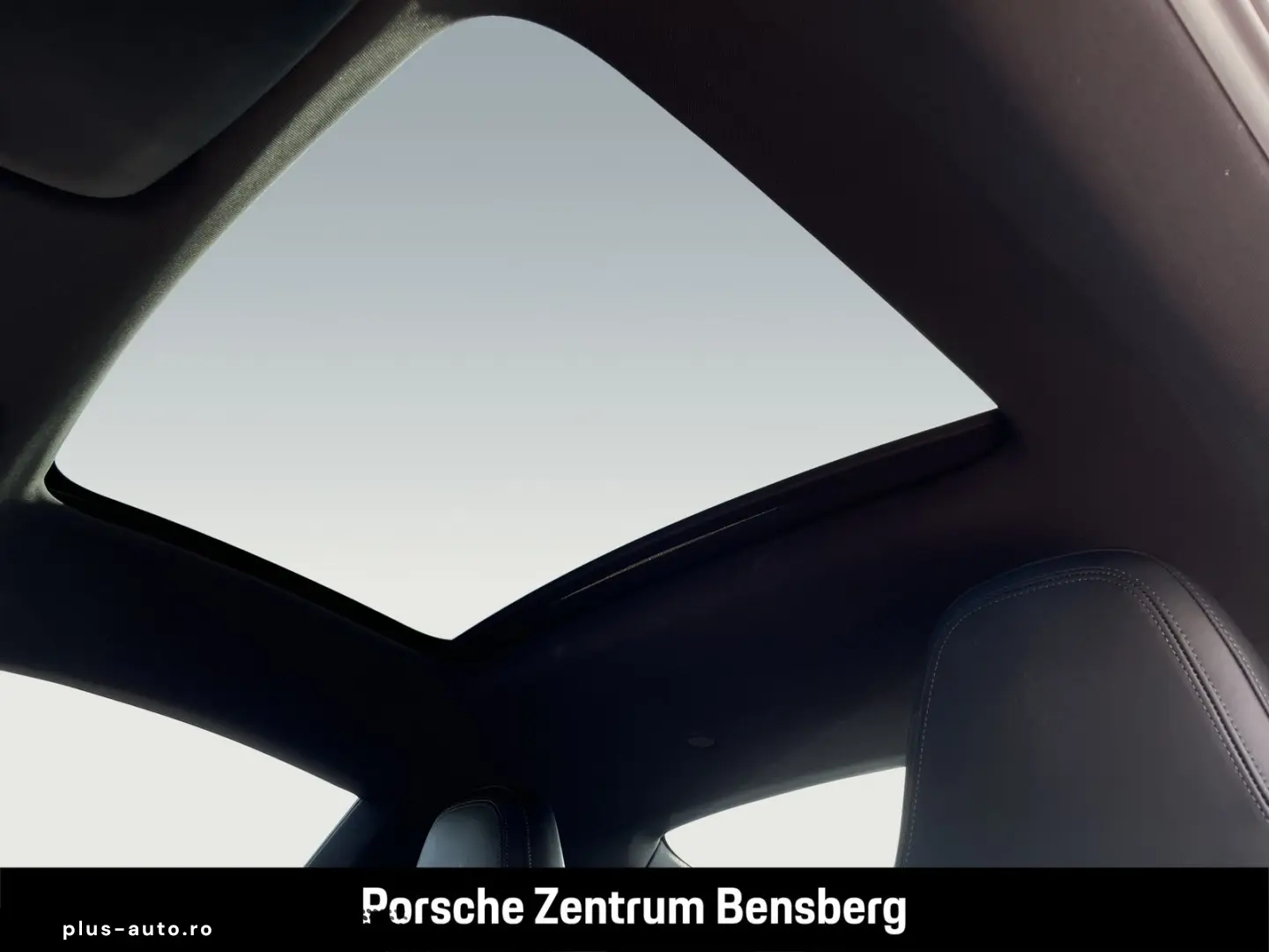 PORSCHE 911 Carrera 4S