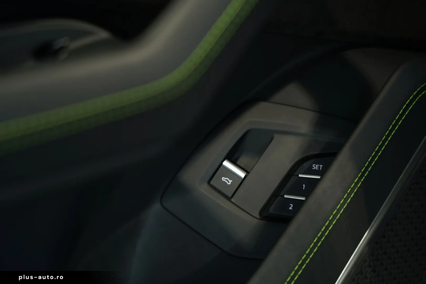 LAMBORGHINI Urus S