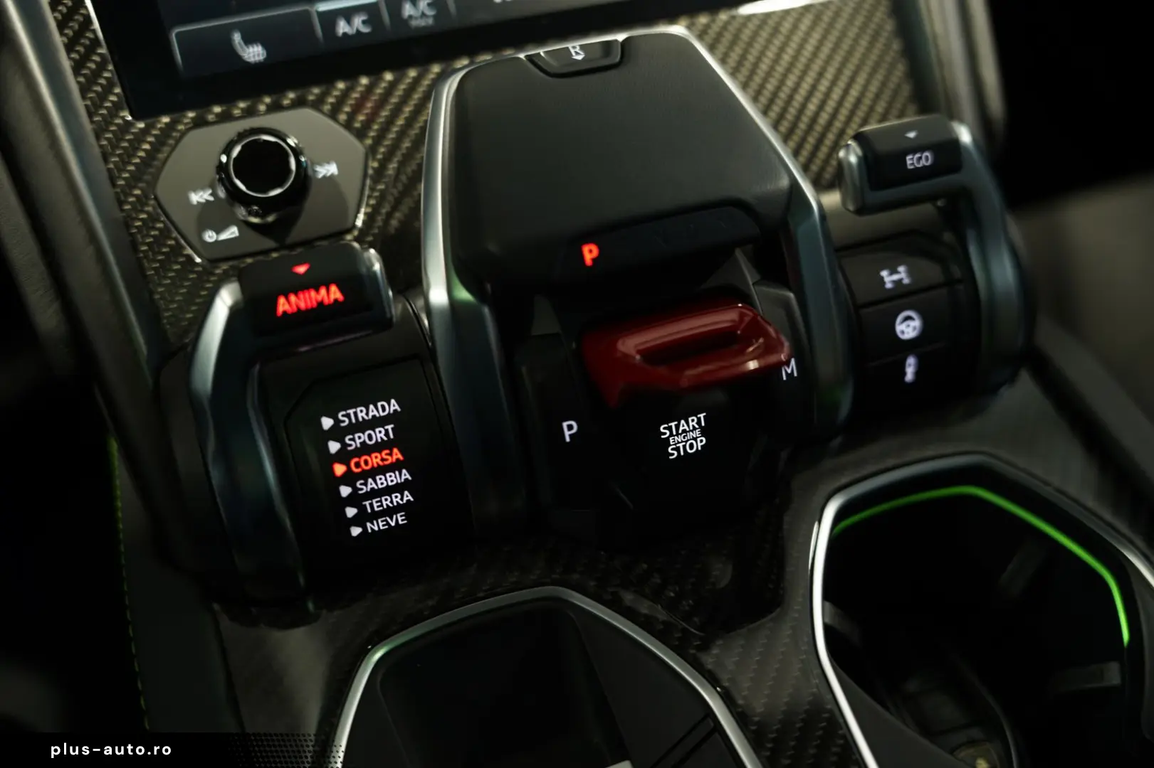 LAMBORGHINI Urus S
