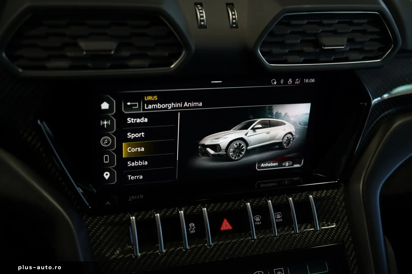 LAMBORGHINI Urus S