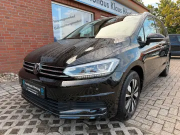 Volkswagen Touran GOAL 1.5 TSI DSG –
