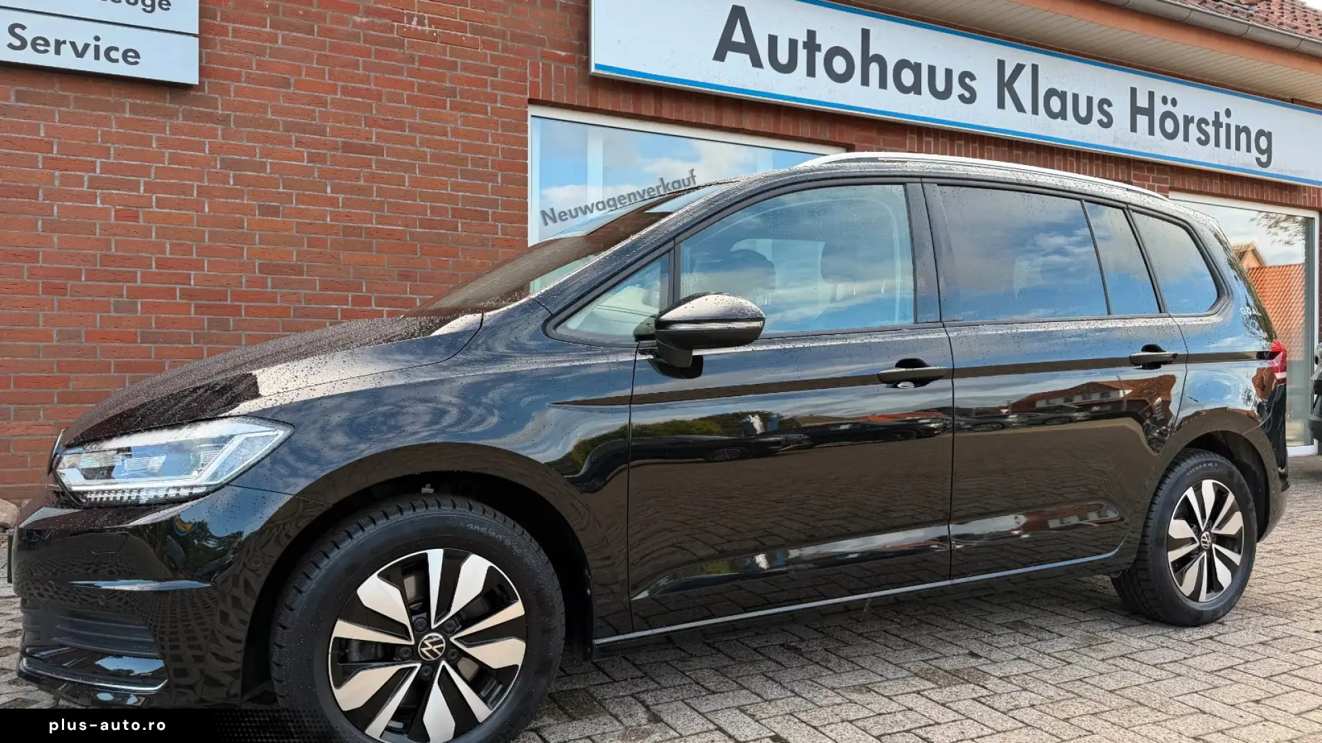 Volkswagen Touran GOAL 1.5 TSI DSG –