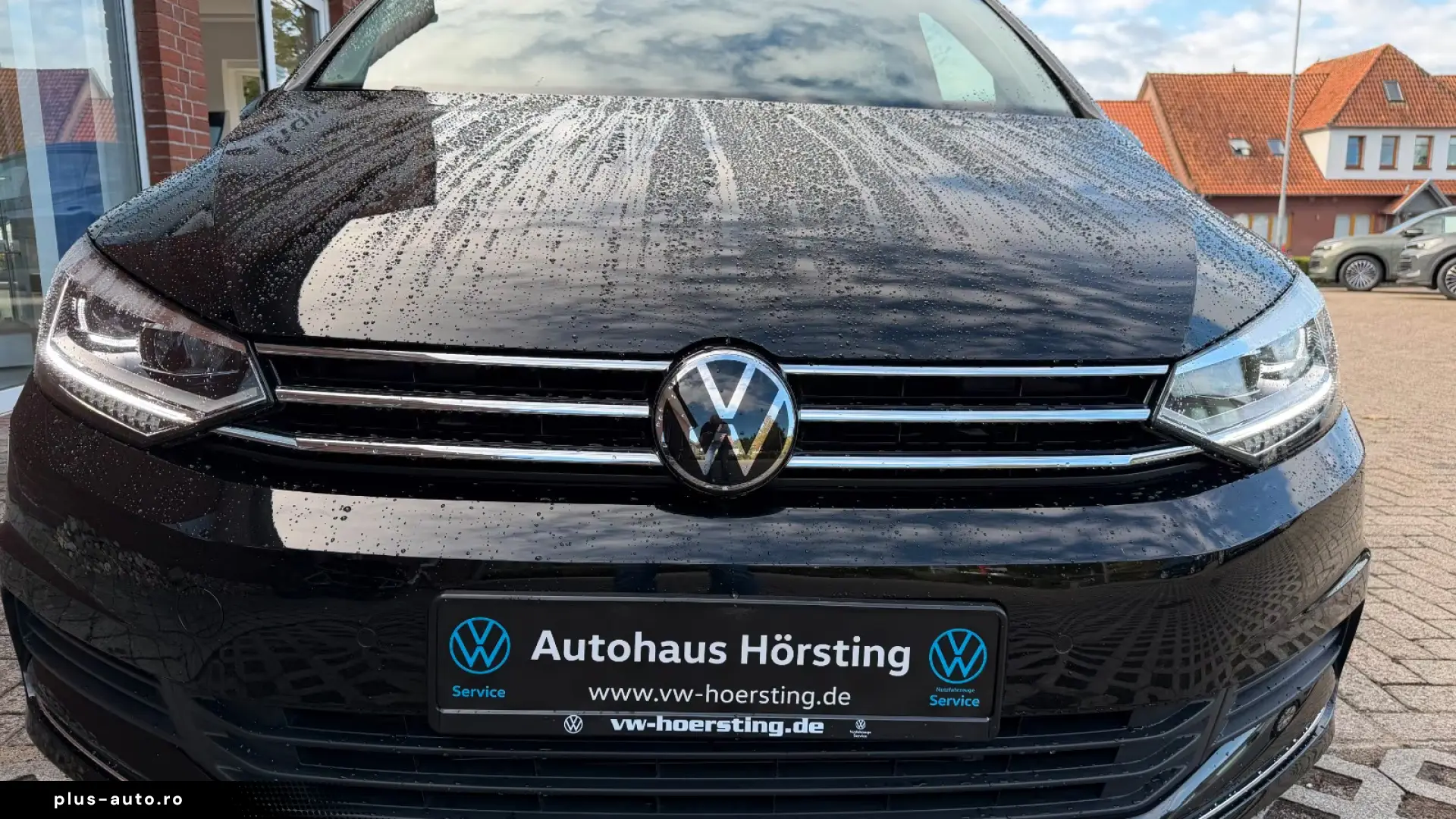 Volkswagen Touran GOAL 1.5 TSI DSG –