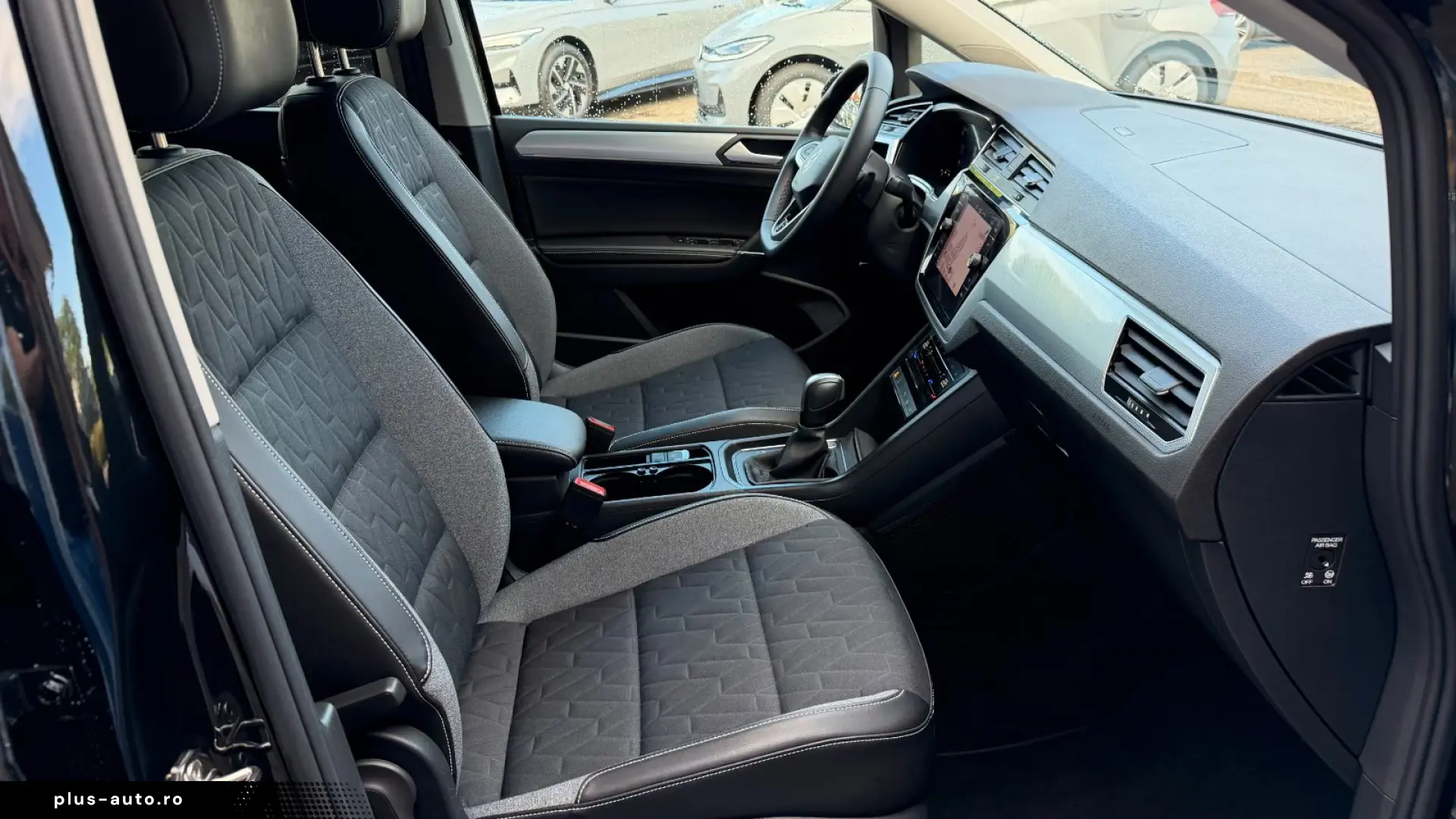 Volkswagen Touran GOAL 1.5 TSI DSG –