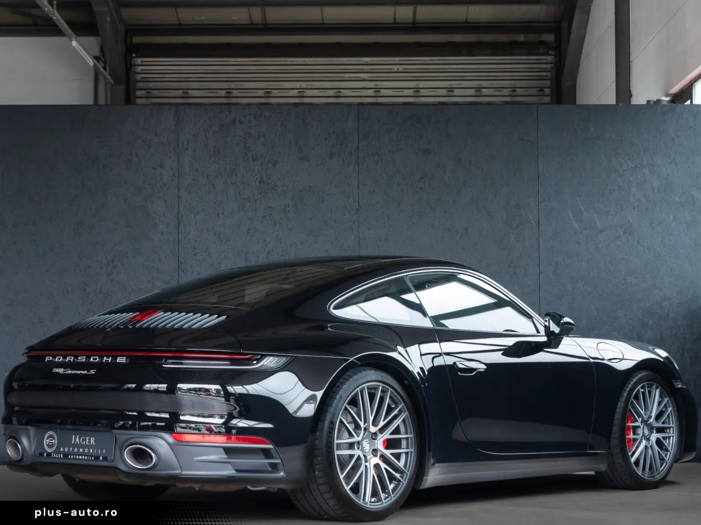 PORSCHE 992 911 CarreraS HA LENKUNG BOSE INNO SPORTABGAS