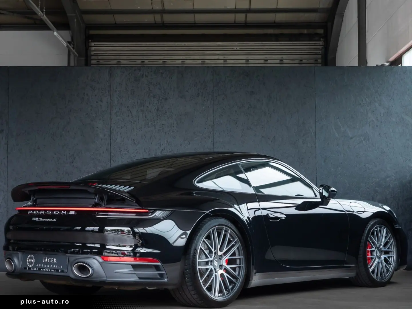 PORSCHE 992 911 CarreraS HA LENKUNG BOSE INNO SPORTABGAS
