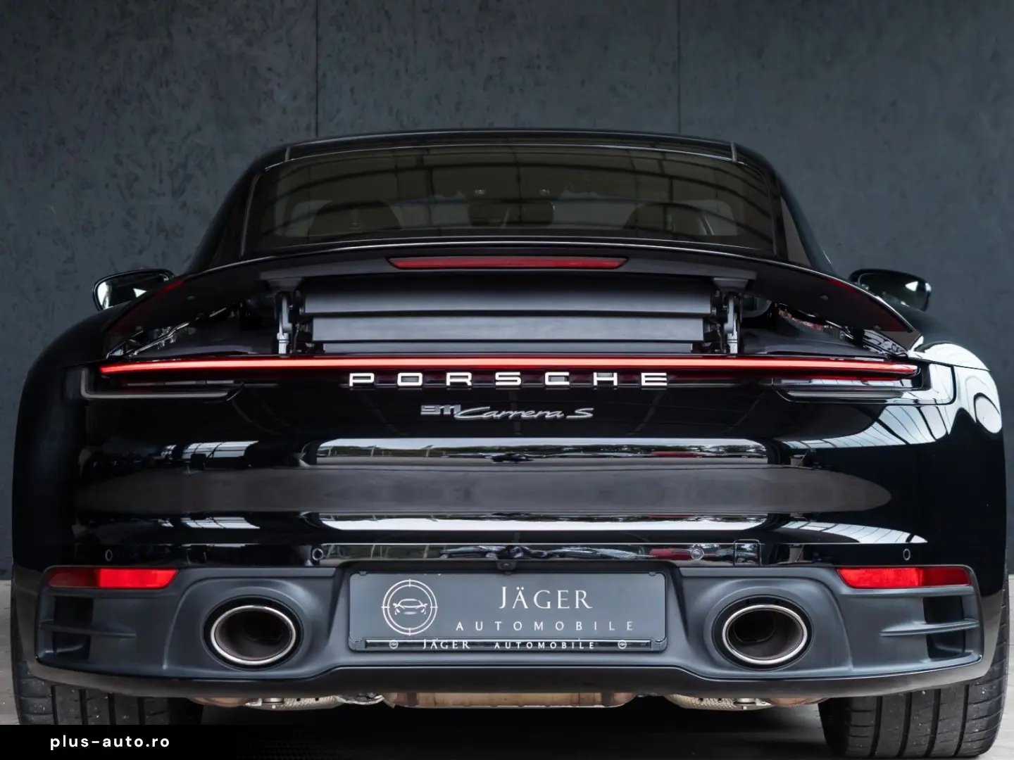PORSCHE 992 911 CarreraS HA LENKUNG BOSE INNO SPORTABGAS