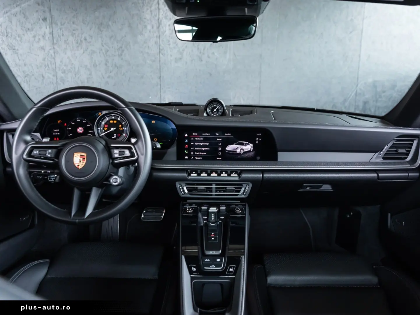 PORSCHE 992 911 CarreraS HA LENKUNG BOSE INNO SPORTABGAS