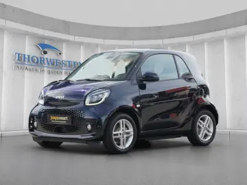 SMART smart EQ fortwo Bordlader Pano LM Felgen Pano LE