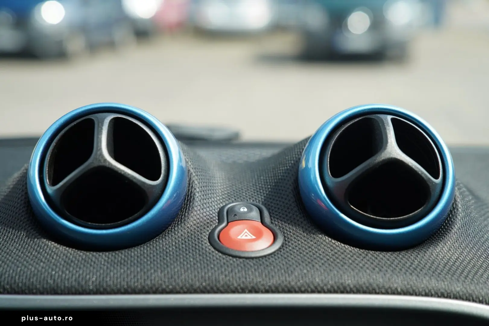 SMART smart EQ fortwo Bordlader Pano LM Felgen Pano LE