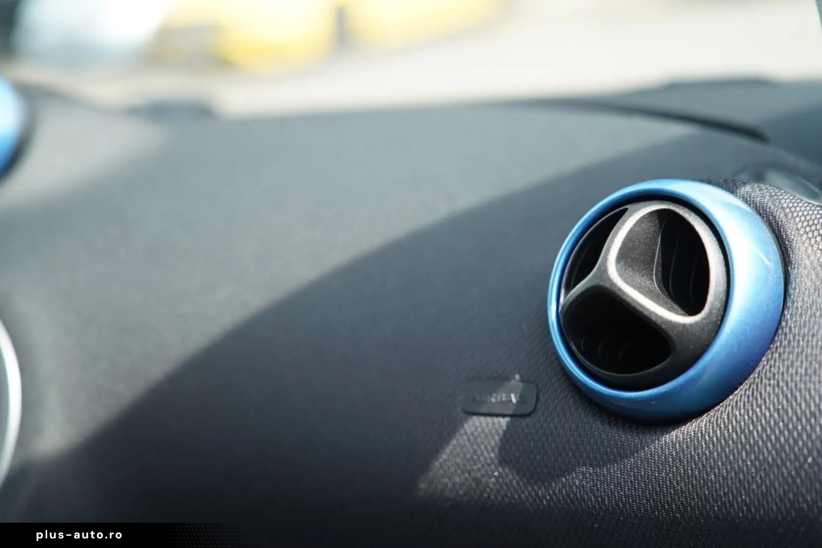 SMART smart EQ fortwo Bordlader Pano LM Felgen Pano LE