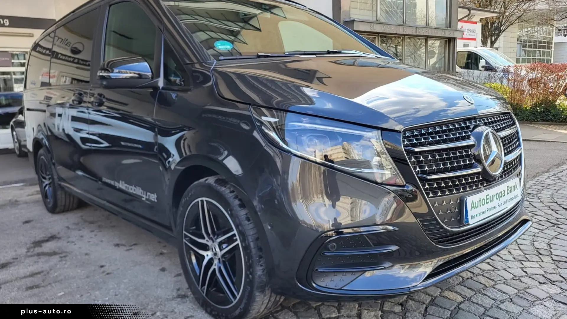 Mercedes-Benz V 300 d AVANTGARDE 4MATIC lang AMG